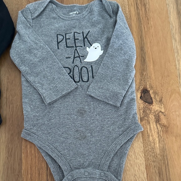 Carters One Pieces Set - Picture 2 of 4